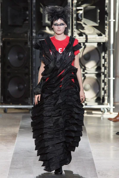 Look 44